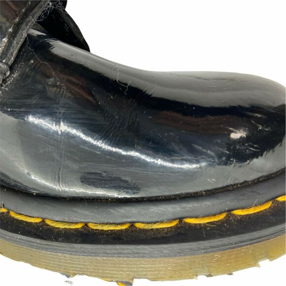 Dr. Martens Women's Black Patent Leather Lace Up Ankle Combat Boots size 7 - Picture 6 of 10